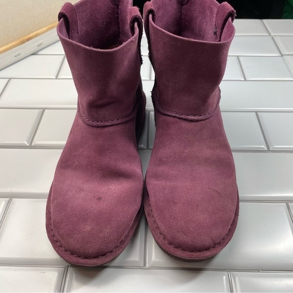 UGG Unlined Classic Mini PURPLE Treadlite BOOTS - Picture 10 of 14